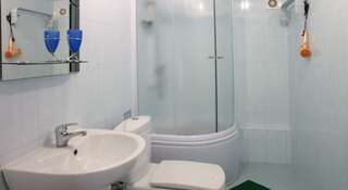 Гостевой дом Вилла Чайка Рыбачье-1